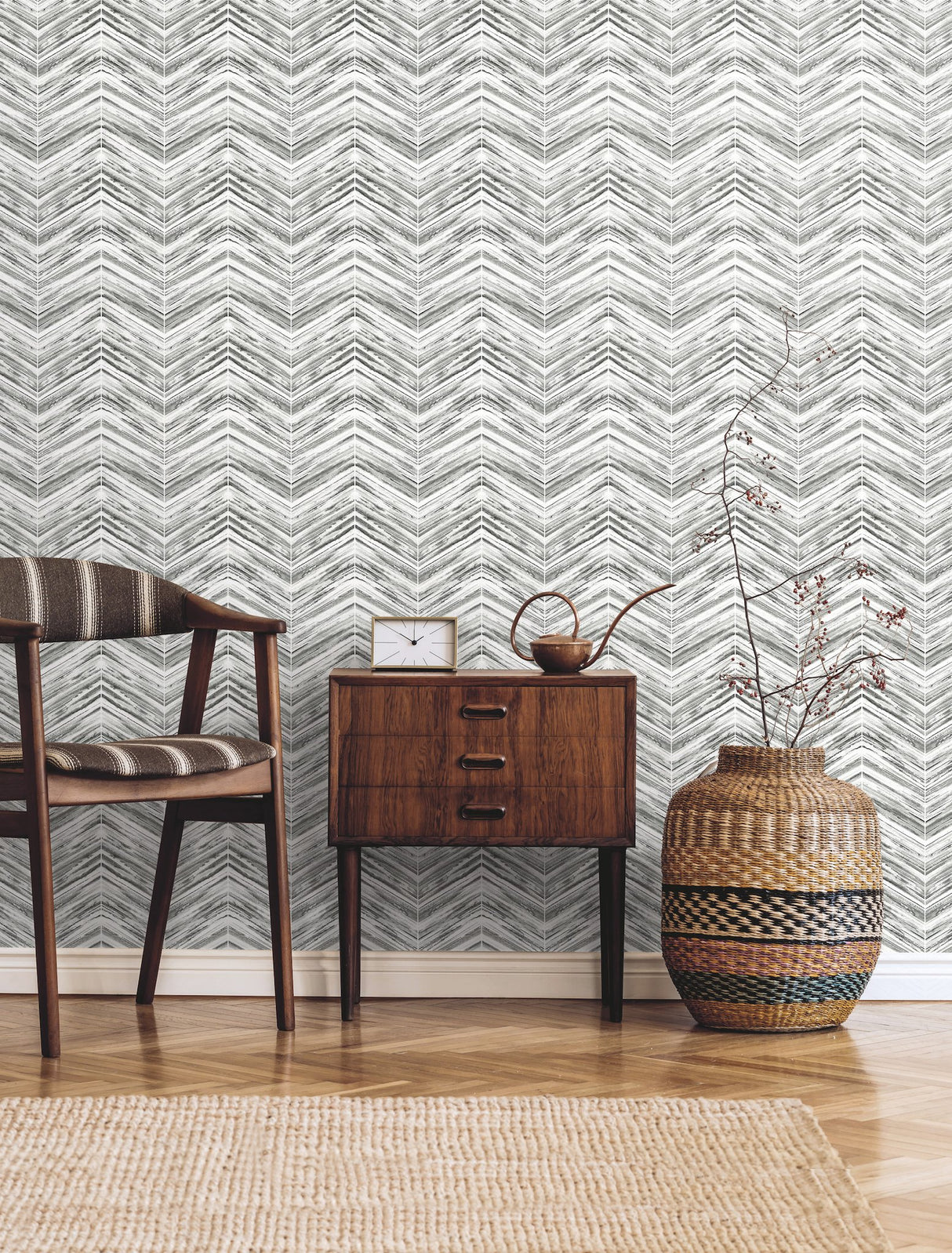 Petite Watercolor Chevron Black & White Wallpaper with Geometric Watercolor Chevron Pattern - York BW3911