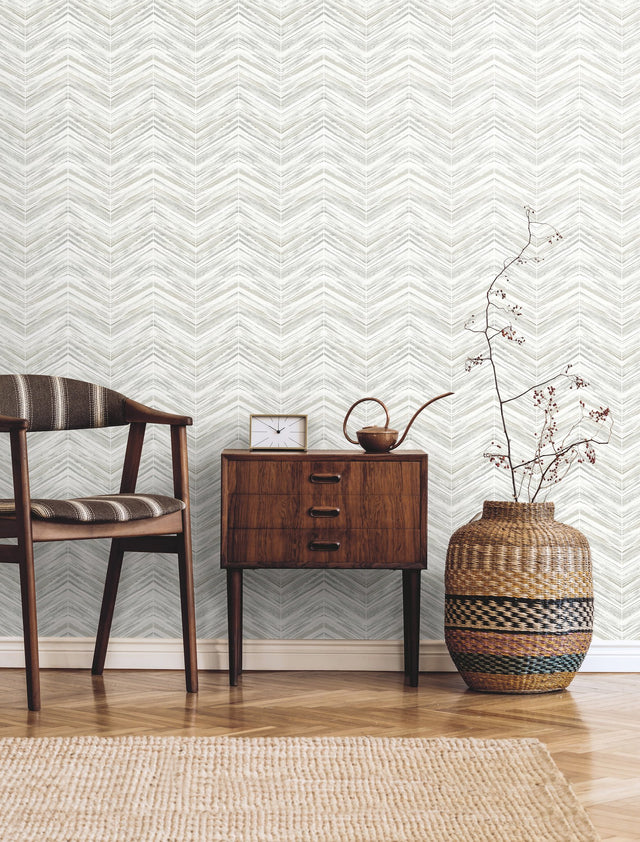 Petite Watercolor Chevron White & Grey Wallpaper with Geometric Watercolor Chevron Pattern - York BW3913
