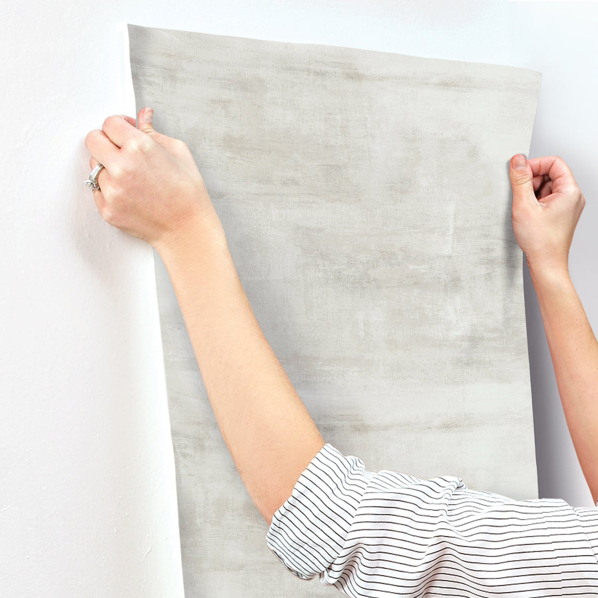 Salt Flats Silver Wallpaper with Textured Abstract Desert Motif - York CC1223