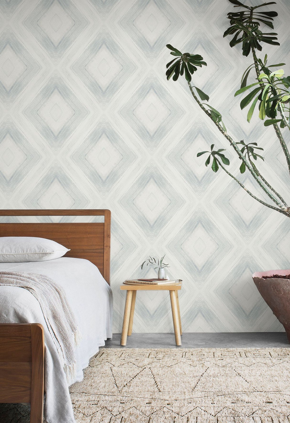 Ballad Mist Wallpaper with Geometric Diamond Watercolor Motif - York CC1244