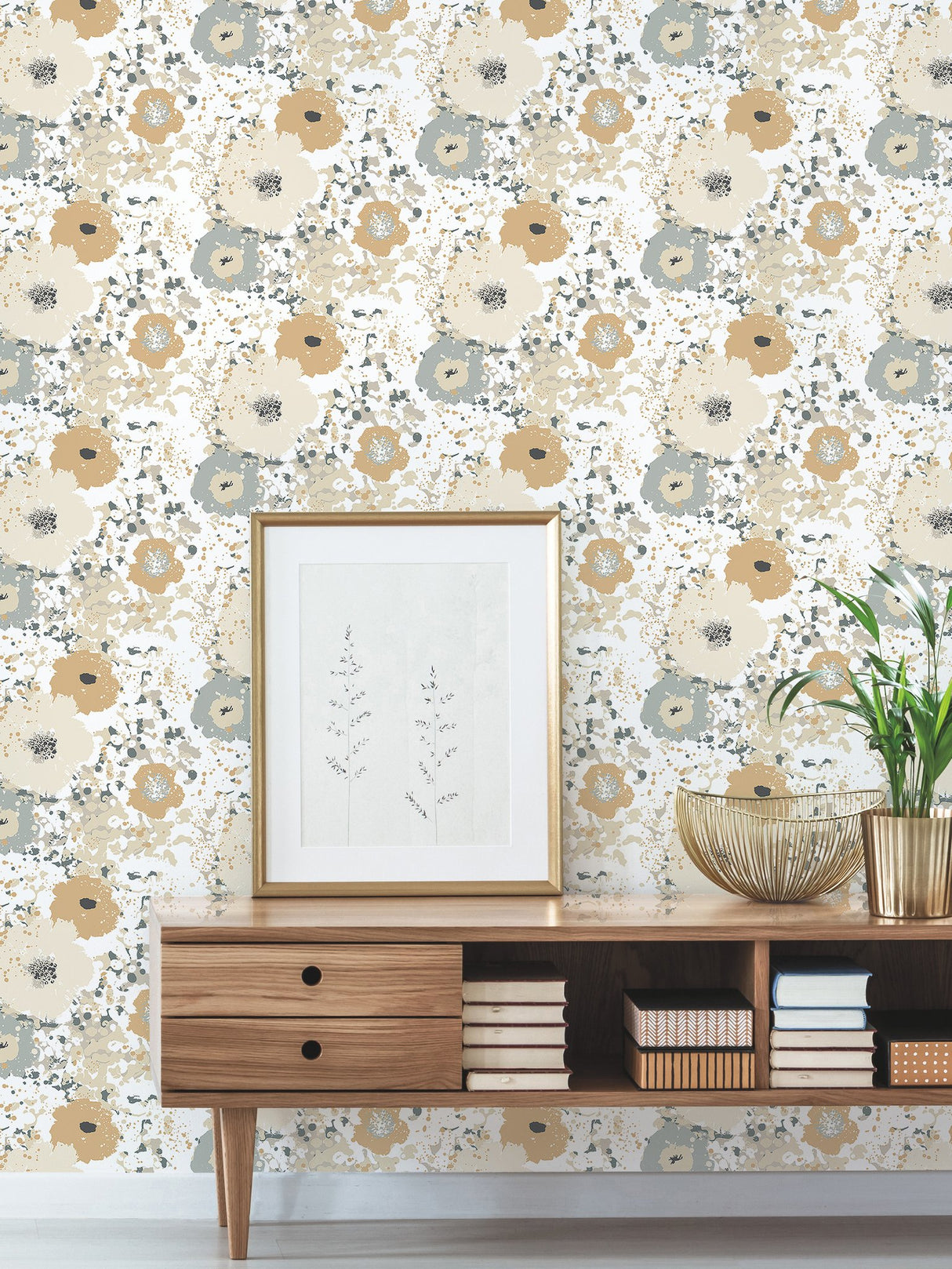 Spontaneity Metallic Floral Non Woven Wallpaper in Metallic - York CE4011