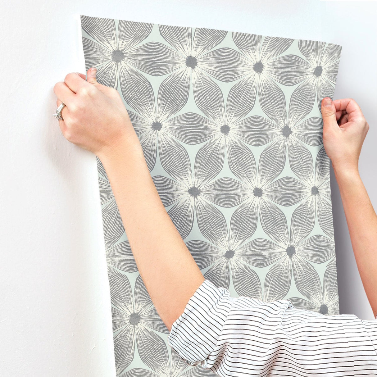 Everlasting Blue & Silver Floral Trellis Non Woven Wallpaper - York CI2303