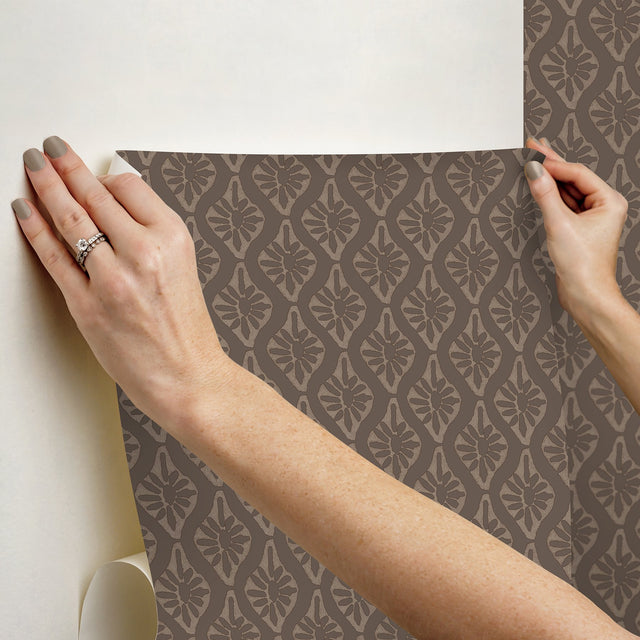 Nova Carob Brown Peel & Stick Wallpaper with Botanical Ogee Motif, Transitional Style - NuWallpaper CJS6328