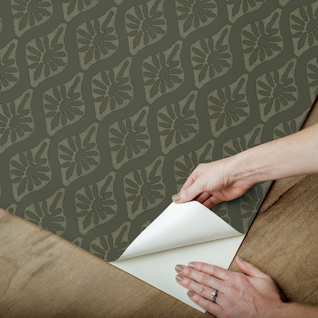 Nova Evergreen Peel & Stick Wallpaper with Botanical Ogee Pattern, Transitional Style - Brewster CJS6329