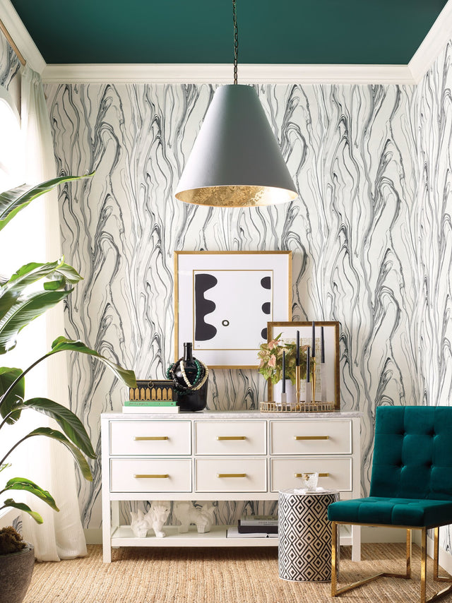 Liquid Marble Black Wallpaper with Modern Marble Pattern - York CL2572