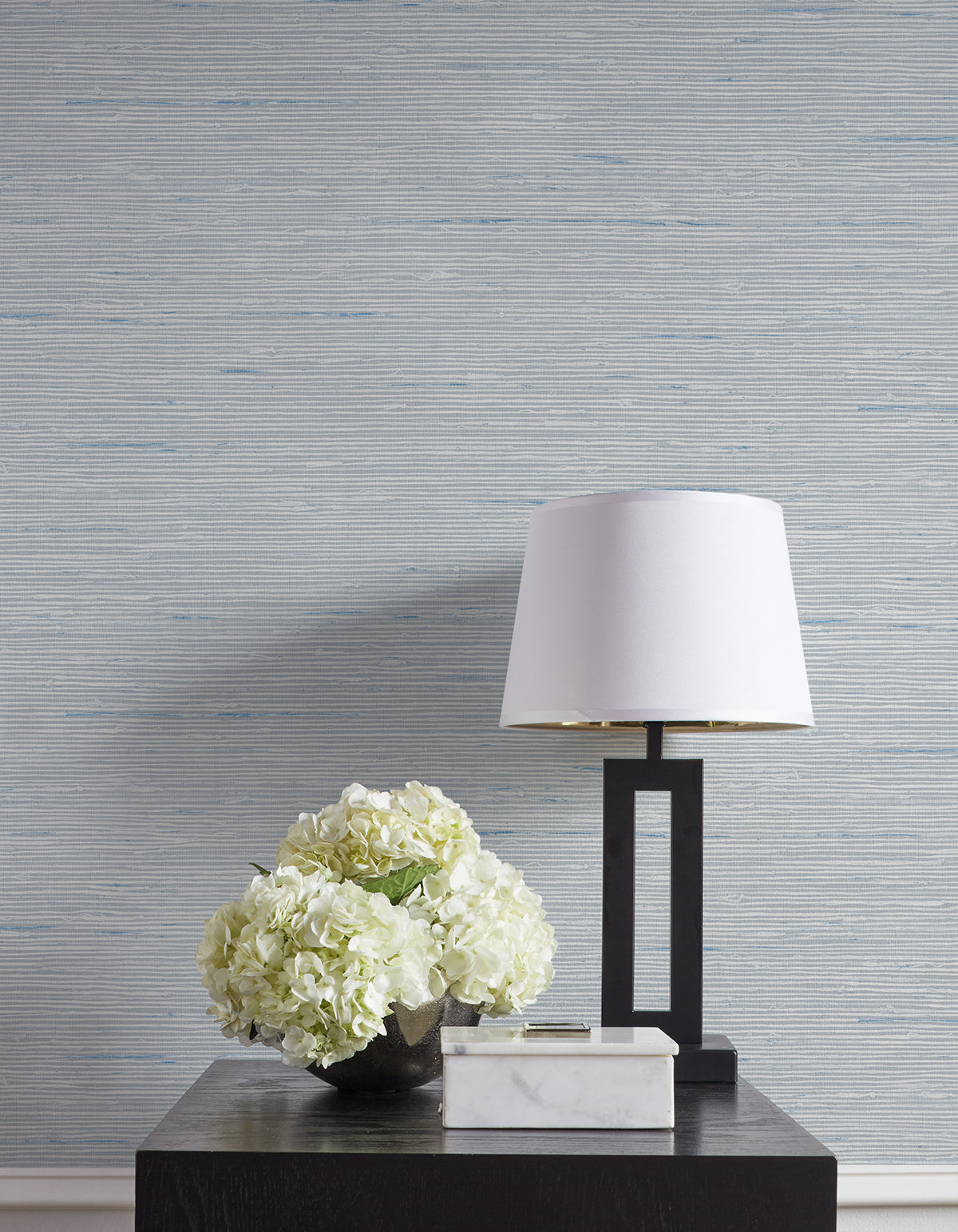 Vantaa Silver by A Lot More Textures Faux Grasscloth Wallpaper – Seabrook Designs CP90218