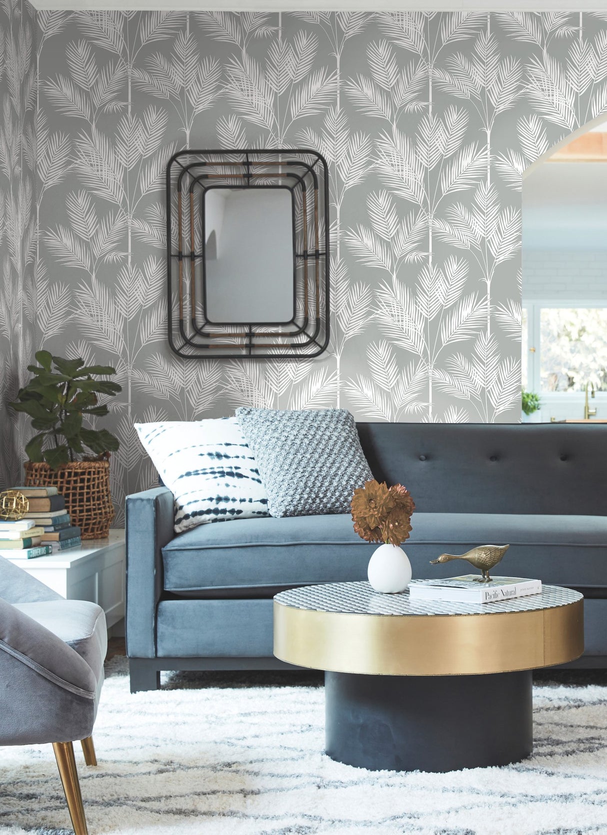 King Palm Silhouette Grey Wallpaper with Botanical Palm Motif - York CV4412