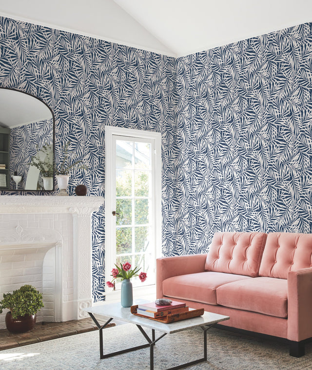 Oahu Fronds Navy & White Wallpaper with Botanical Tropical Leaf Motif - York CV4432