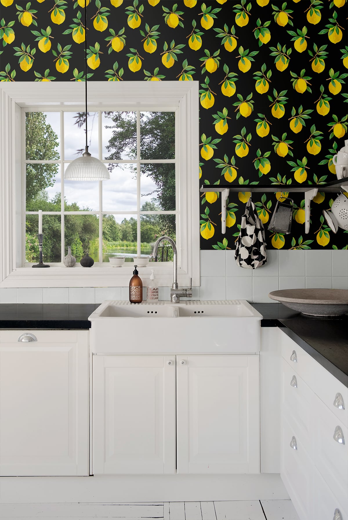 Lemoncello Black by Daisy Bennett Peel and Stick Lemon Botanical Peel & Stick Wallpaper – Daisy Bennett Designs DB20400 -Sample
