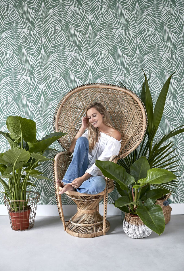Fifi Green Palm Frond Wallpaper
