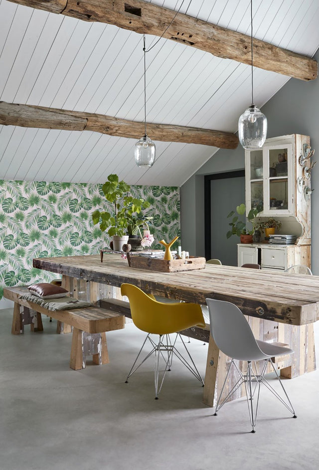 Patti Light Green Leaves Wallpaper