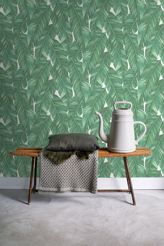 Dumott Green Tropical Leaves Wallpaper with Botanical Leaves Pattern and Tropical Style - ESTA Home DD139014