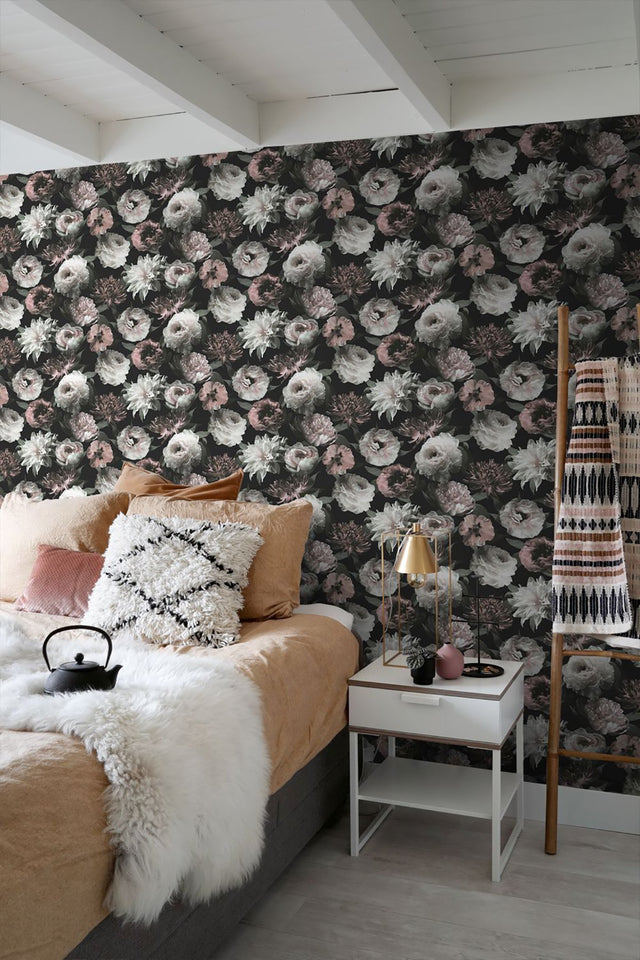 Contessa Blush Flowers Wallpaper with Glam Botanical Floral Pattern - ESTA Home DD139169
