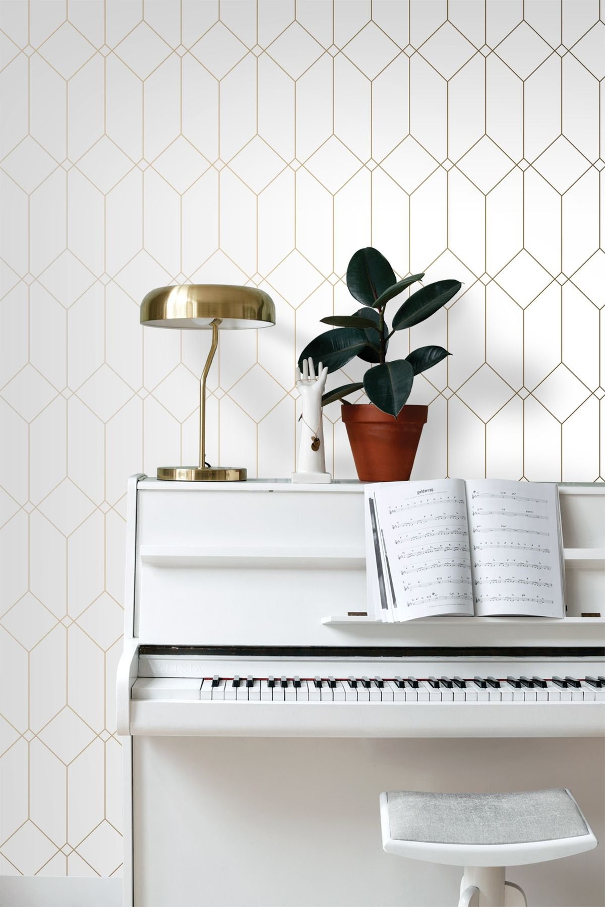 Trilliant White Art Deco Geometric Metallic Wallpaper - ESTA Home DD139223