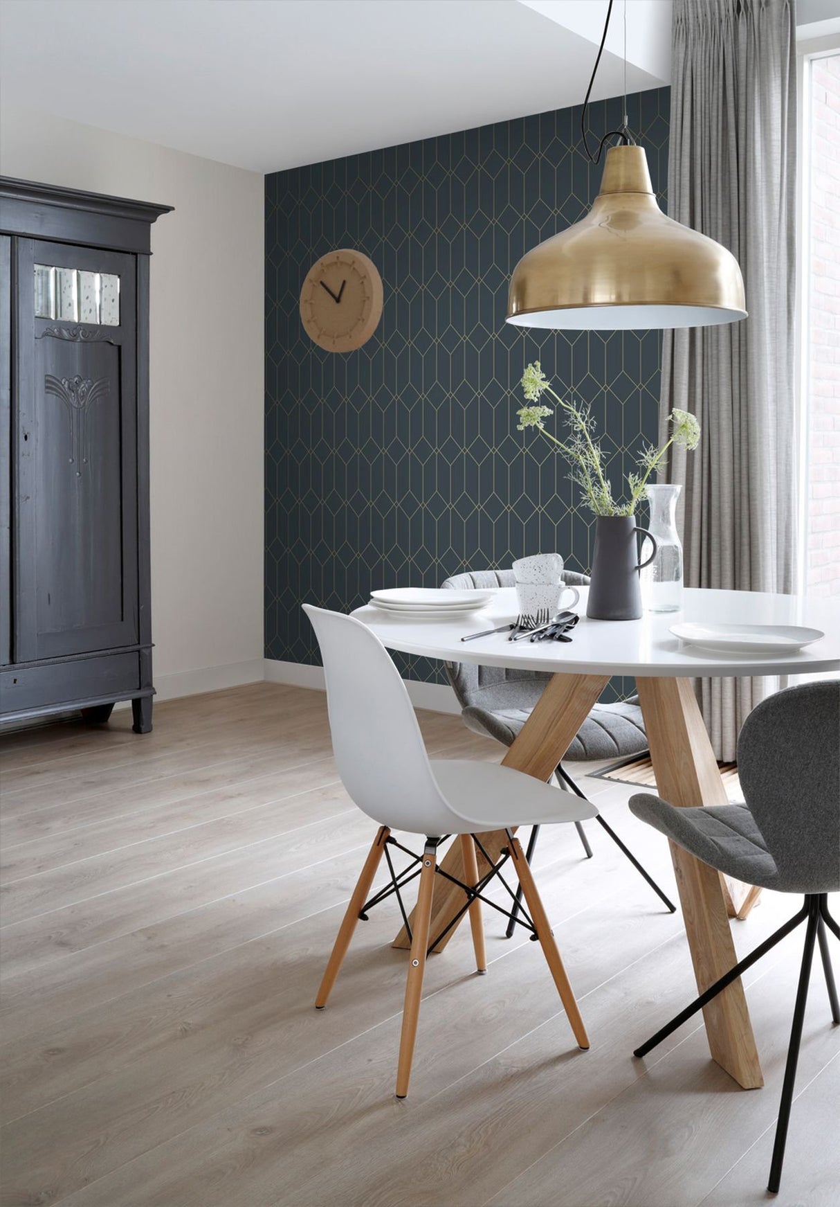 Trilliant Dark Blue Art Deco Geometric Metallic Wallpaper - ESTA Home DD139225
