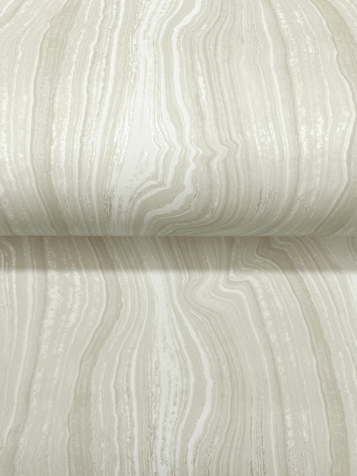 Mineral Shimmer White & Pearl by Candice Olson Non Woven Wallpaper – York Designer Series DF3322