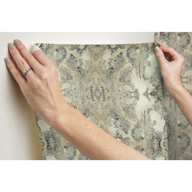 Inner Beauty Off White Wallpaper with Abstract Bohemian Motif - York DN3717