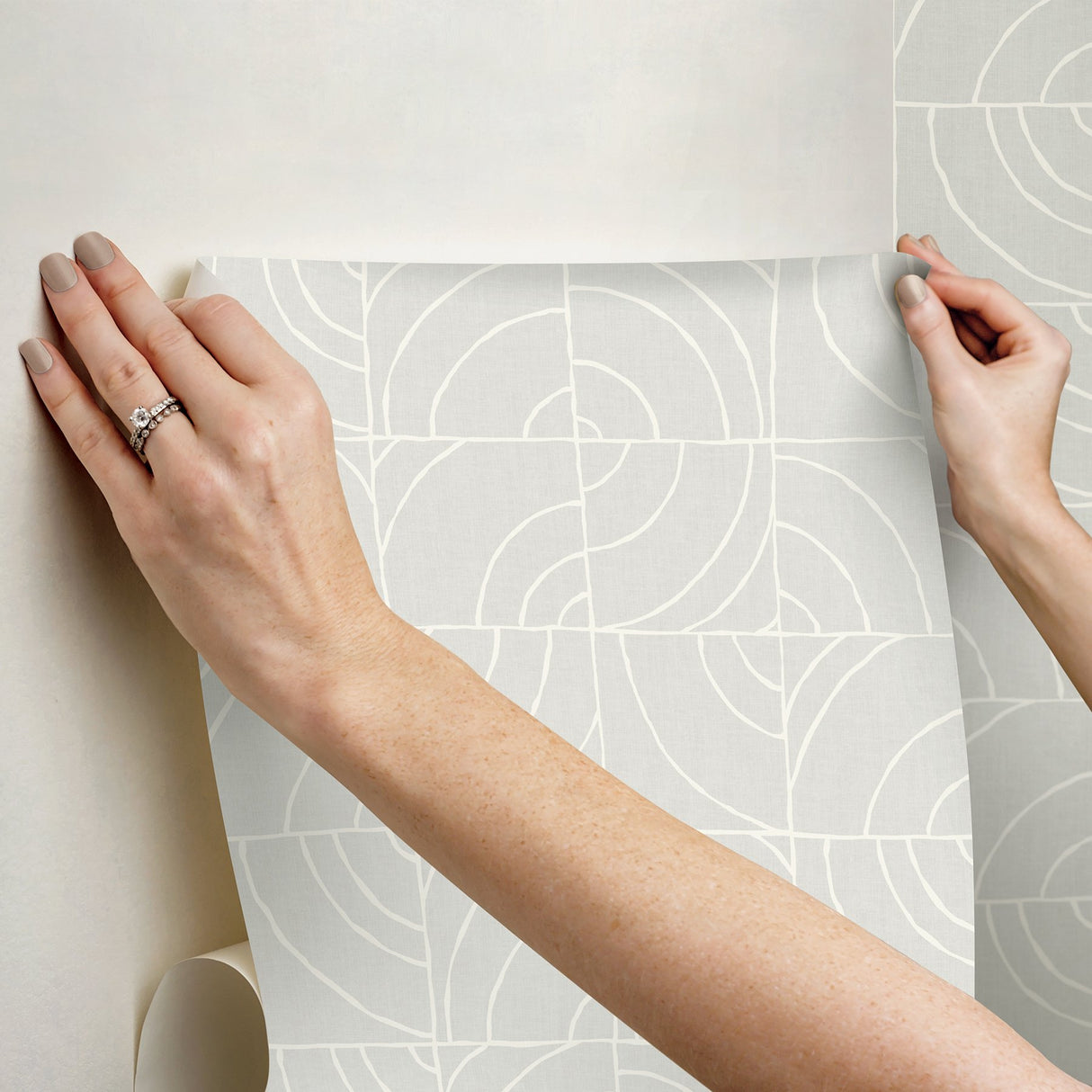 Batik Blok Grey Peel & Stick Wallpaper with Modern Geometric Abstract Pattern - NuWallpaper ESS6022