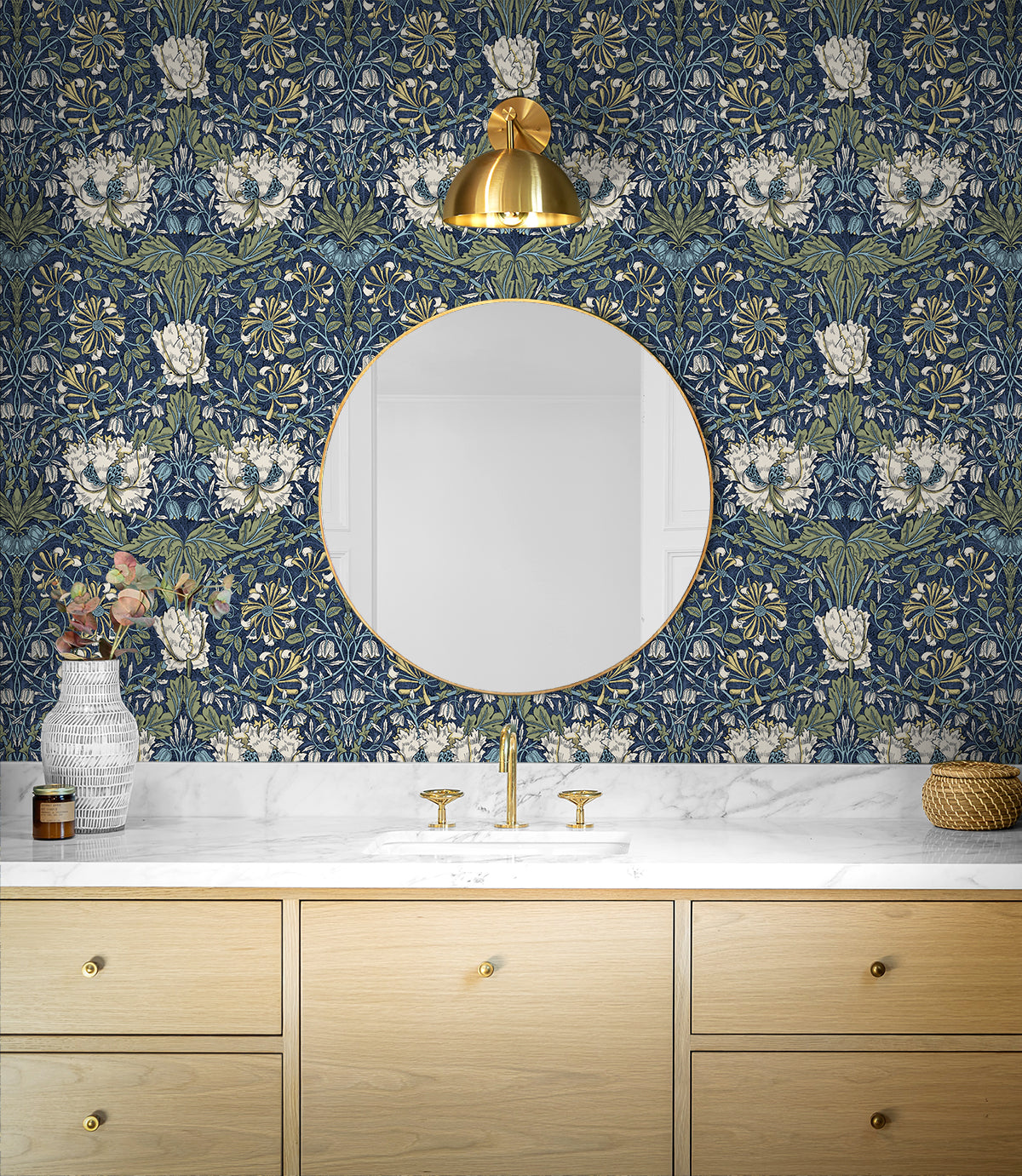 Ogee Flora Indigo Dye & Thyme by Legacy Prints Vintage Floral Wallpaper – Etten Studios ET12612