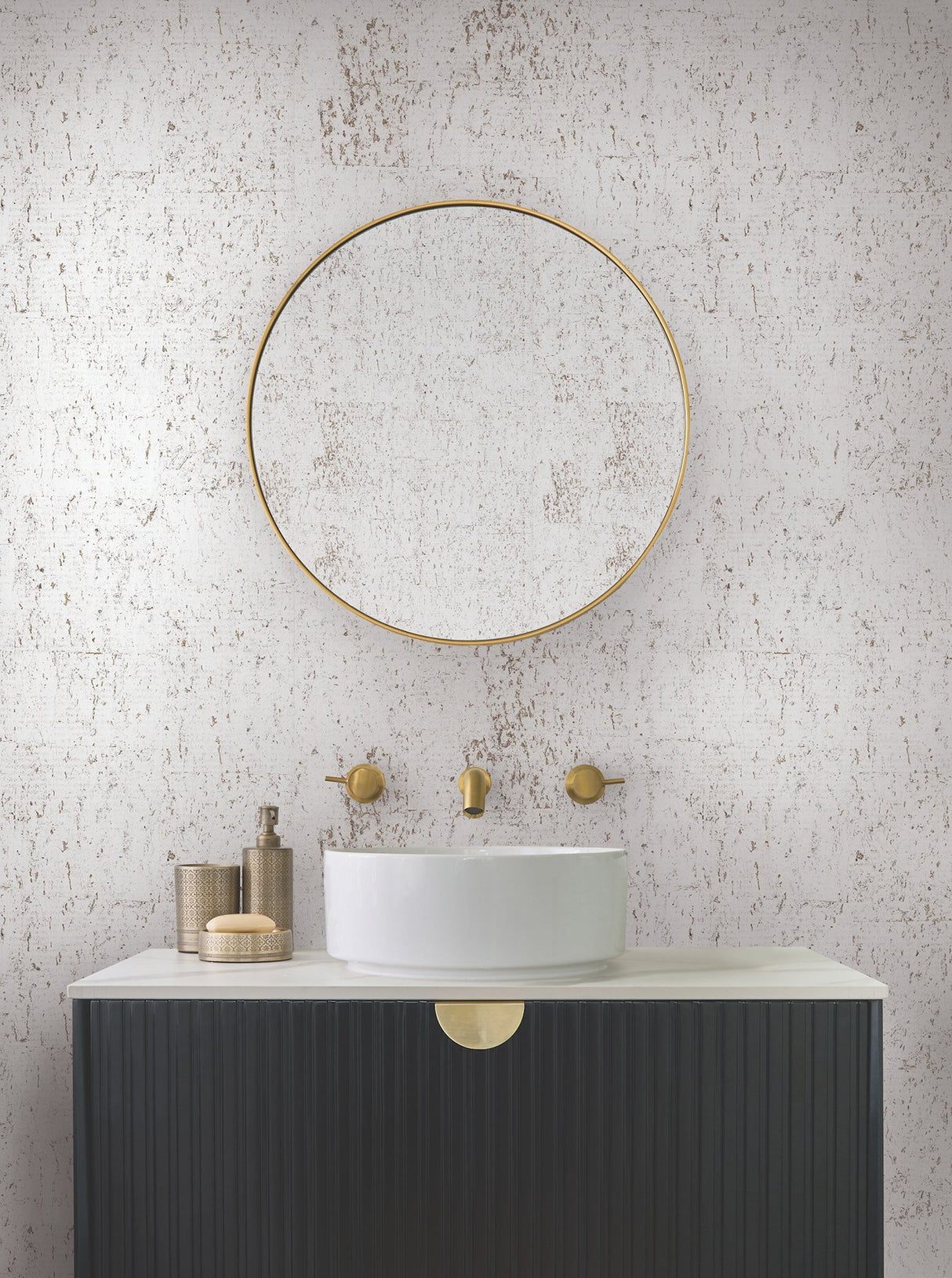 Cork Bright White & Gold Wallpaper with Metallic Cork Texture - York EV3902