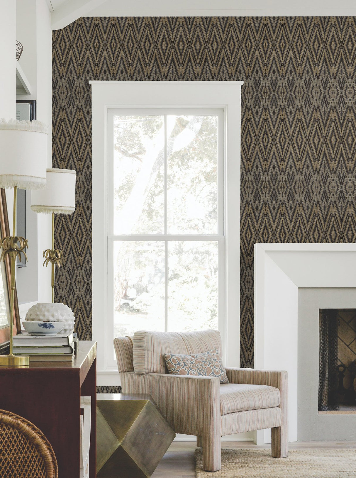 Diamond Marquise Black Wallpaper with Ikat Geometric Diamond Pattern - York EV3912