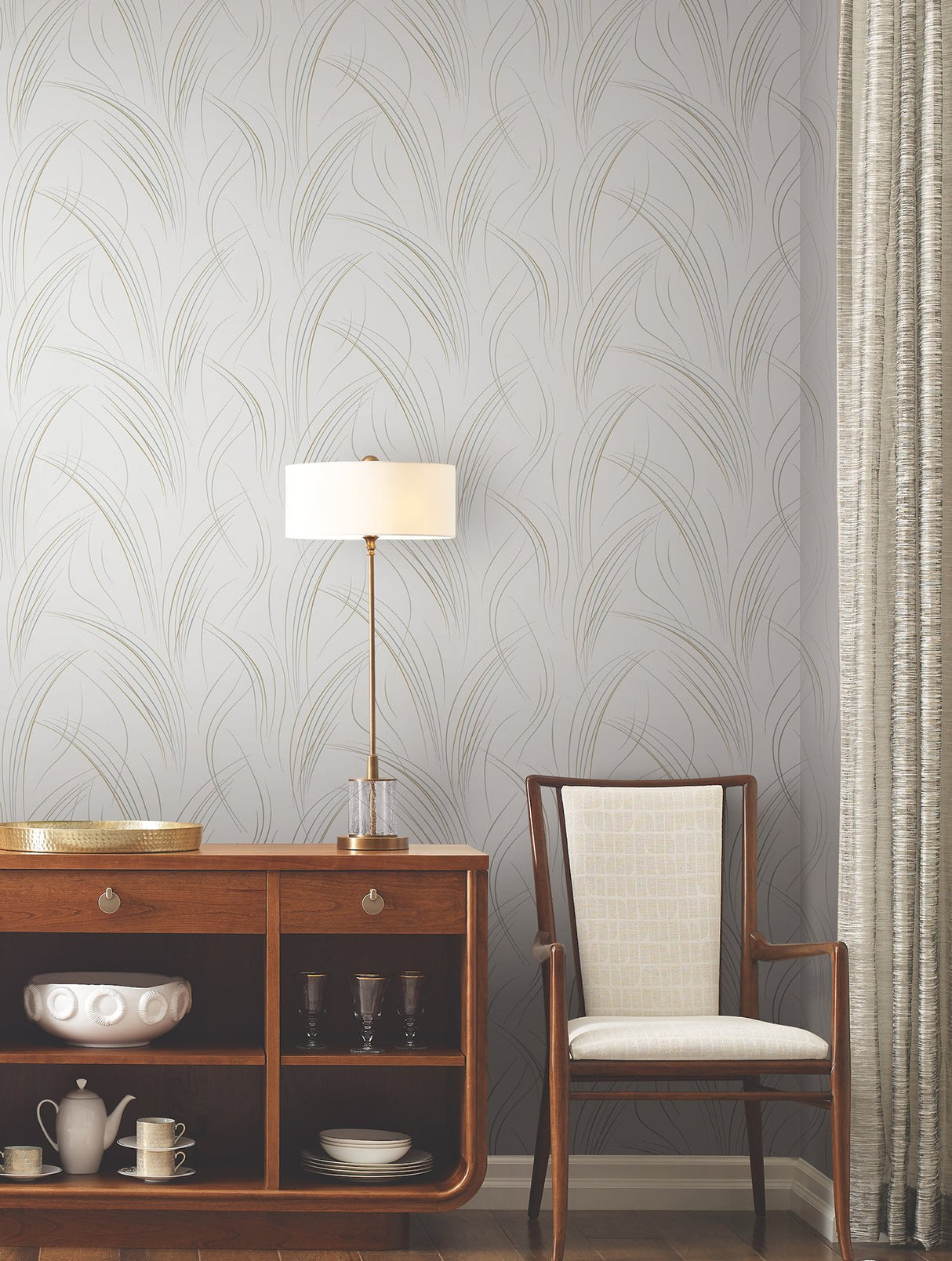 Graceful Wisp White Wallpaper with Metallic Geometric Wisp Pattern - York EV3939