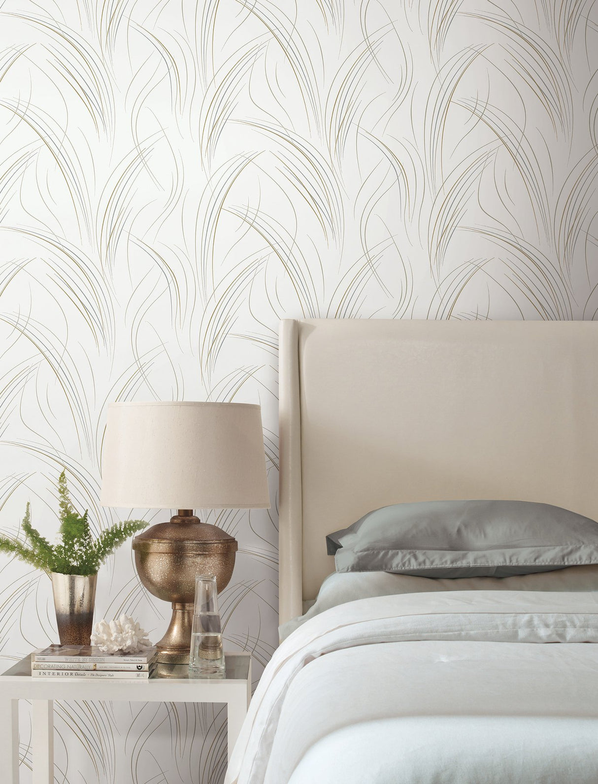 Graceful Wisp White Wallpaper with Metallic Geometric Wisp Pattern - York EV3939