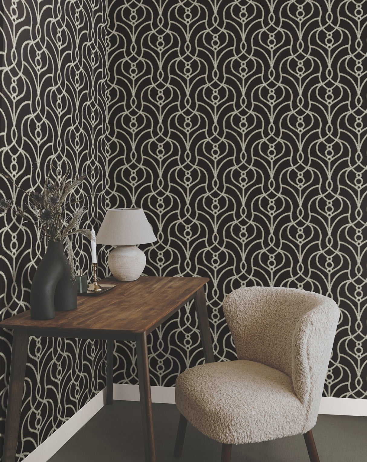 Divine Trellis Black Wallpaper with Pearl Effect Geometric Trellis - York EV3945