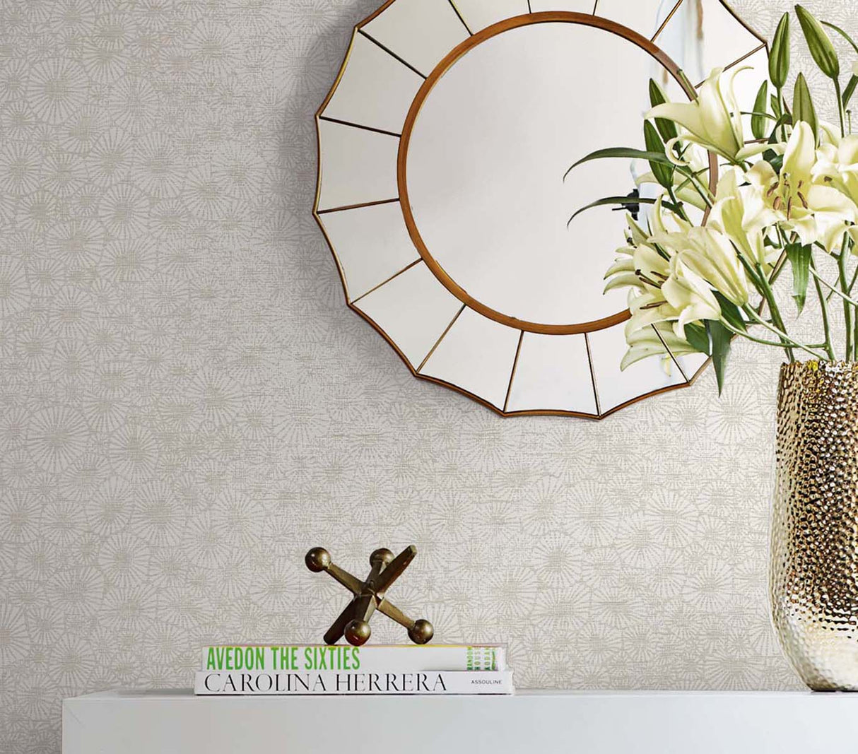 Windham Shells South Sea Pearl by White Heron Metallic Abstract Wallpaper – Seabrook Designs EW10705