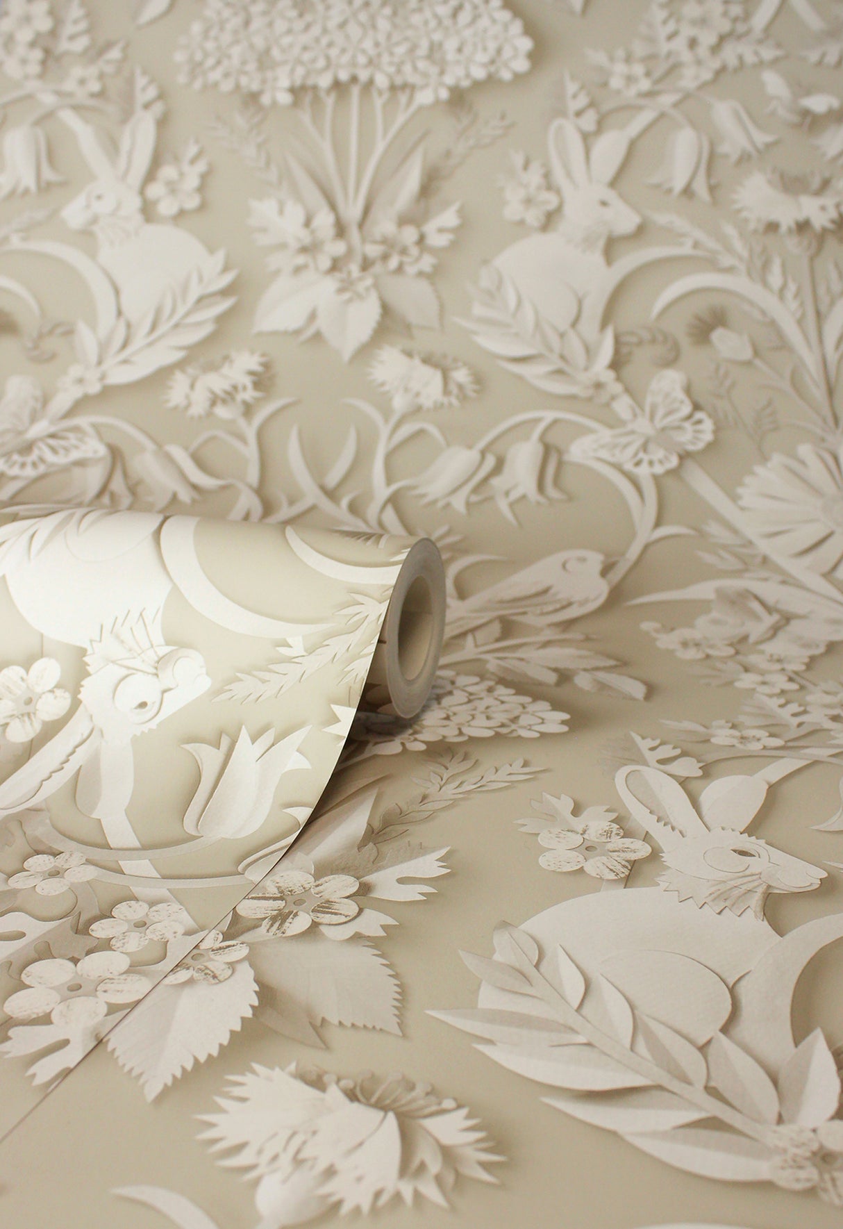 Fae Neutral by Fine Decor Woodland Wallpaper – Brewster Home Fashions FD43606