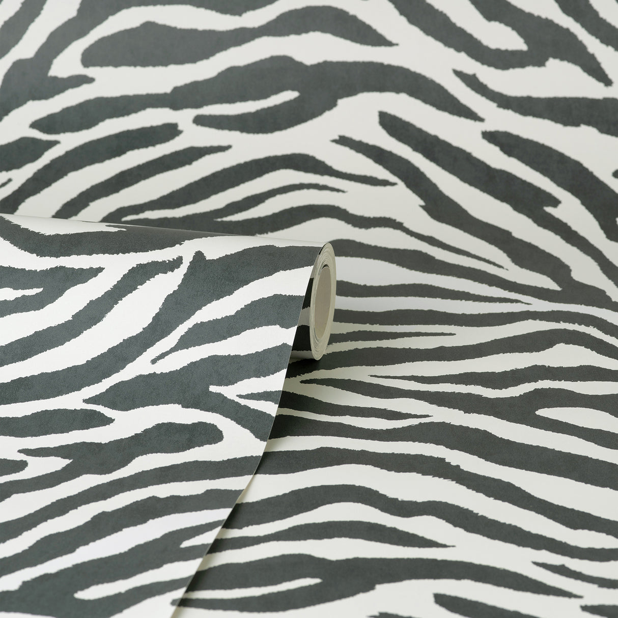 Shoshana Black by Fine Decor Modern Zebra Wallpaper – Brewster Home Fashions FD43801