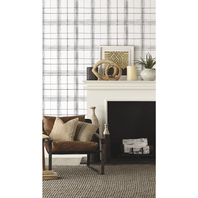 Farmhouse Plaid Black & White Wallpaper with Bohemian Plaid Pattern - York FH4016
