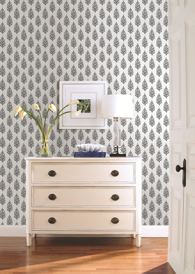 Paisley on Calico Black & White Wallpaper with Botanical Boteh Motif - York FH4069