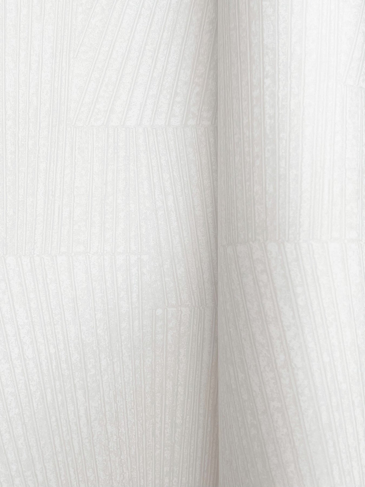 Higher Ground Geo Alabaster Modern Geometric Wallpaper - York FM1033