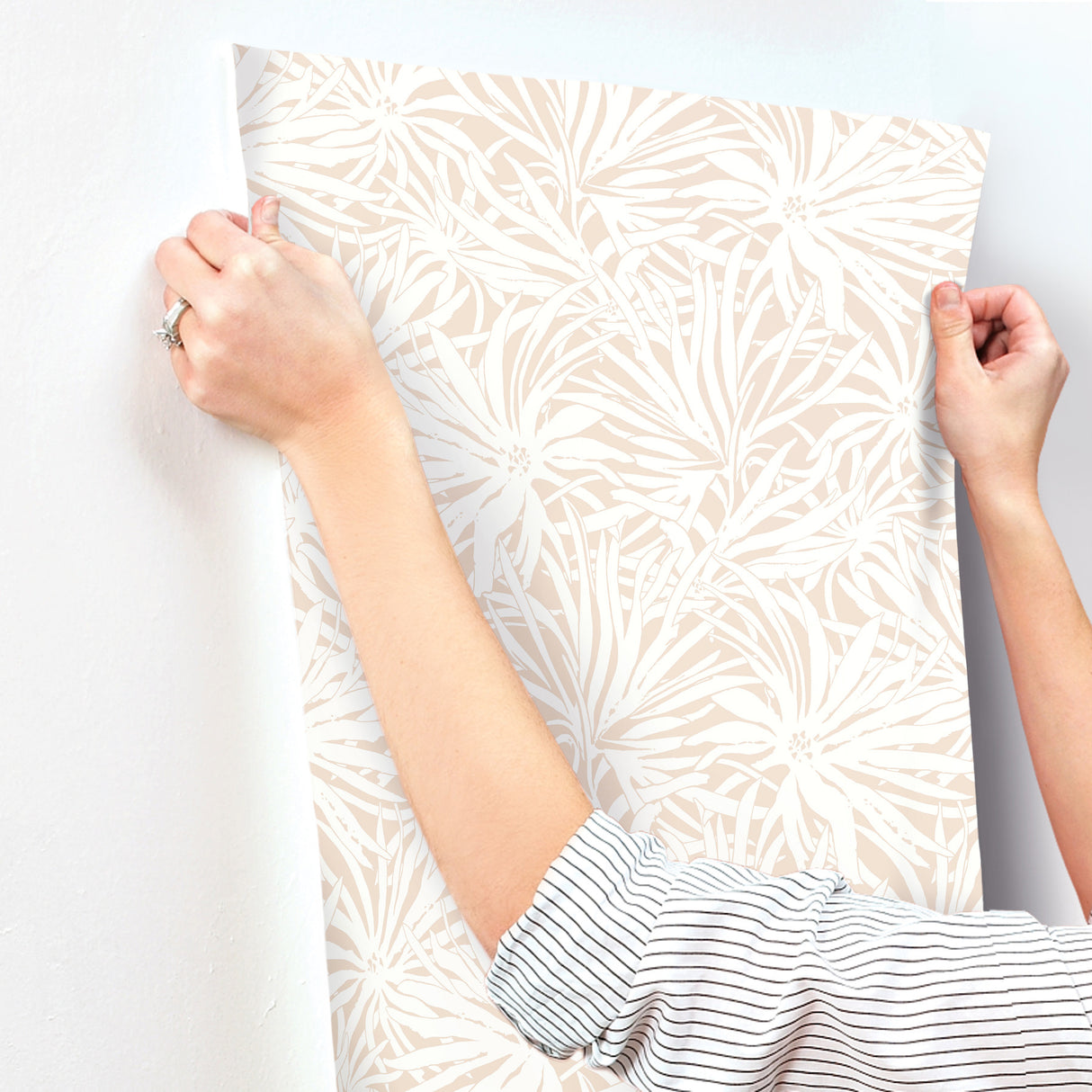Floral Canopy Blush by York Wallcoverings Non Woven Wallpaper – York Wallcoverings GN2574