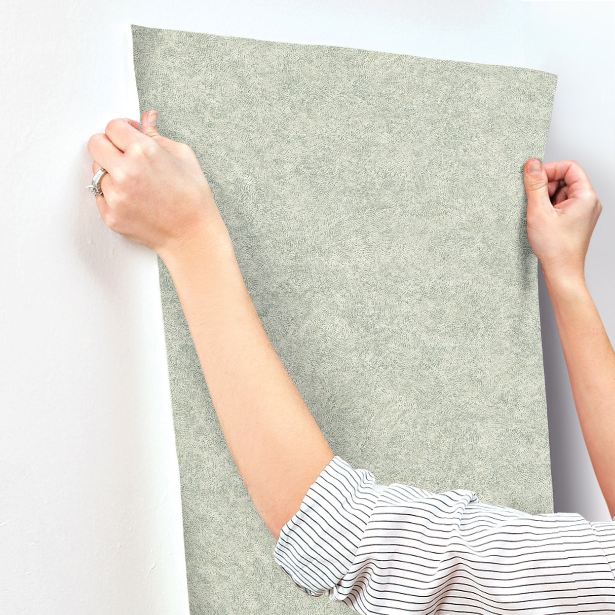 Impression Sea by York Wallcoverings Small Prints Wallpaper – York Wallcoverings GN2611