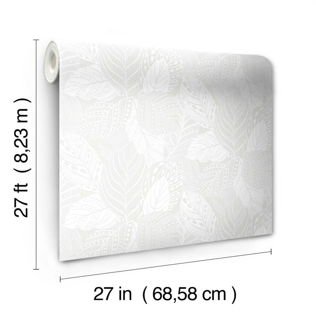 Vinca Pearl Wallpaper with Botanical Leaf Pattern, Non Woven Unpasted - York GO8224