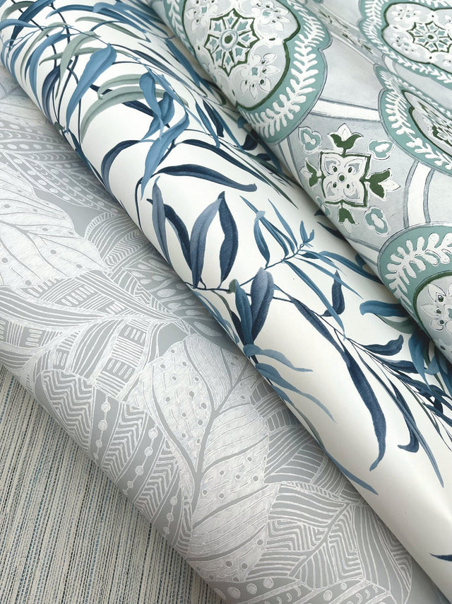 Willow Grove Sky Blue Wallpaper with Botanical Willow Leaf Pattern - York GO8242