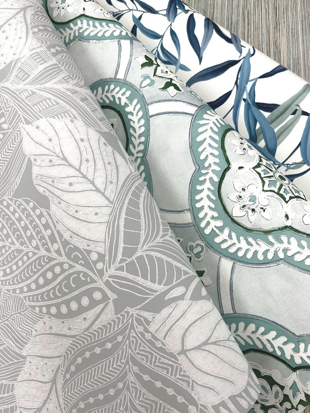 Willow Grove Sky Blue Wallpaper with Botanical Willow Leaf Pattern - York GO8242