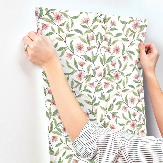 Jasmine Coral Wallpaper with Floral Vines Pattern - York GO8252