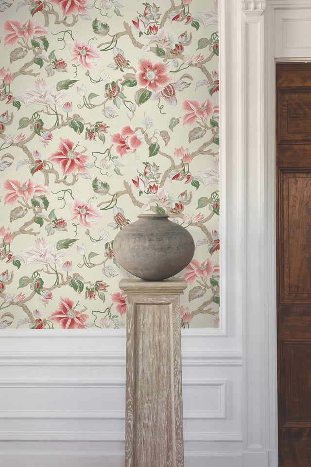 Marguerite Vine Cream Wallpaper with Vintage Floral Jacobean Pattern - York GT4513