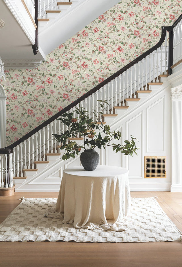Marguerite Vine Cream Wallpaper with Vintage Floral Jacobean Pattern - York GT4513