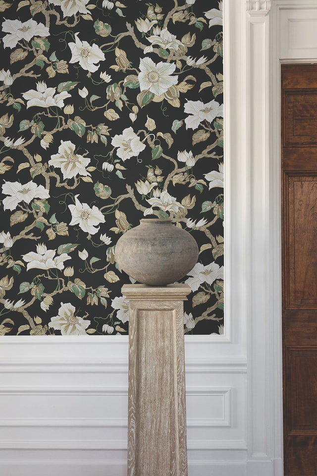 Marguerite Vine Black Vintage Floral Wallpaper - York GT4514