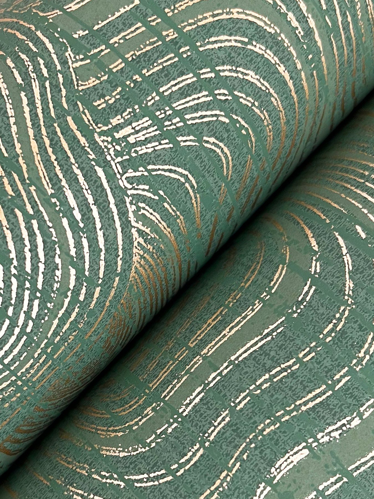 Geodes Green Wallpaper with Metallic Raised-Ink Abstract Motif - York GT4528
