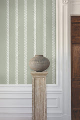 Braided Stripe Green Wallpaper with Braided Stripe Motif, Transitional Style - York GT4541