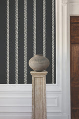 Braided Stripe Black Wallpaper with Braided Stripe Motif - Ronald Redding GT4542