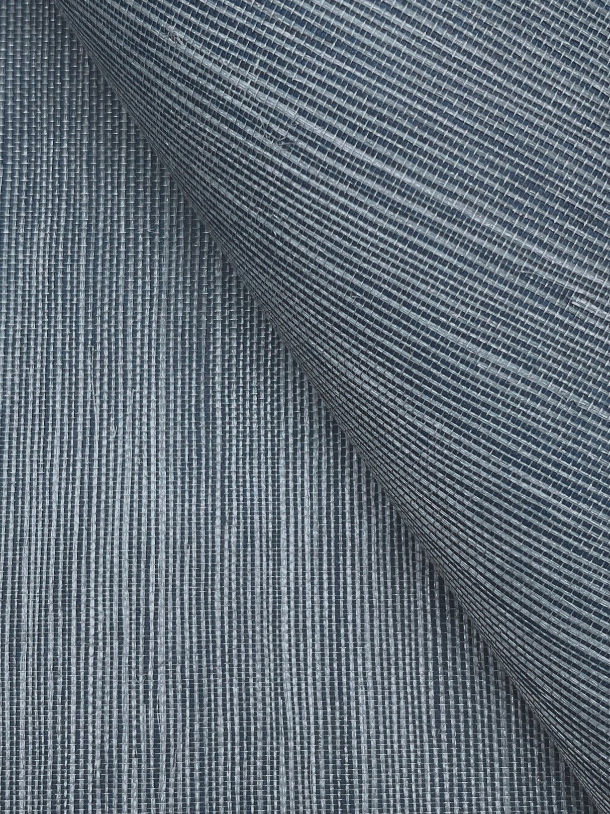 Maguey Sisal Denim Wallpaper with Traditional Grasscloth Style - York GV0163NW
