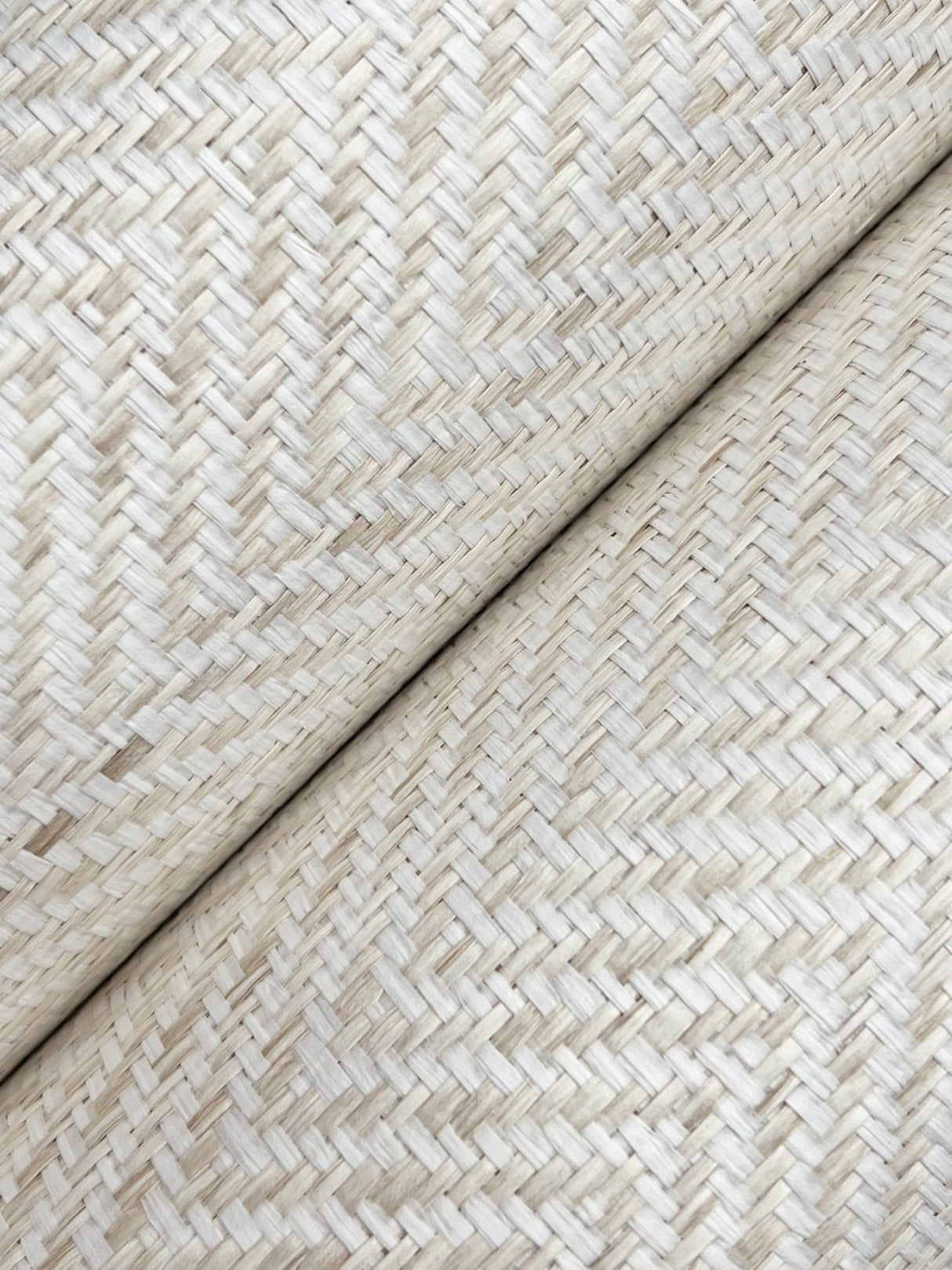 Tailored Weave White Wallpaper with Paper Weave Grasscloth Herringbone - York GV0194