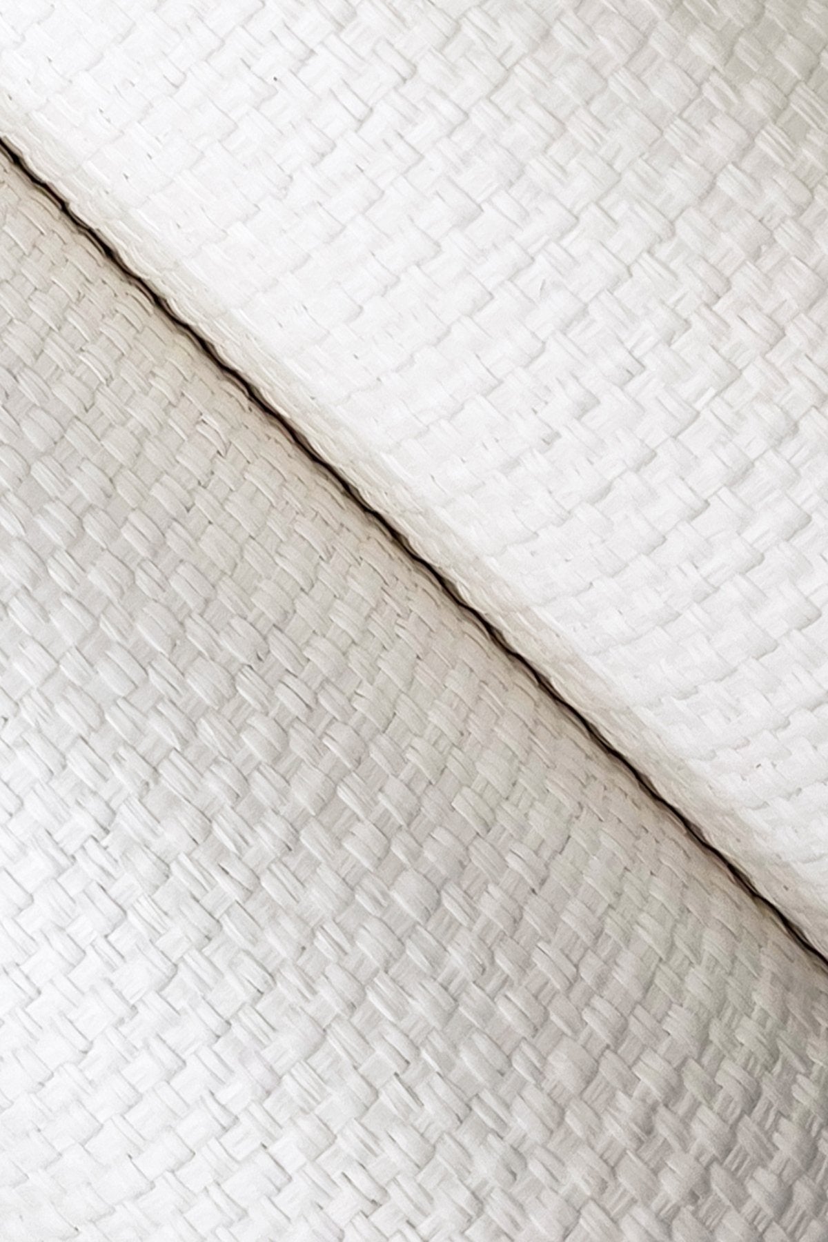 Wicker Work White Paper Weave Grasscloth Wallpaper with Feature Wall Style - York GV0262