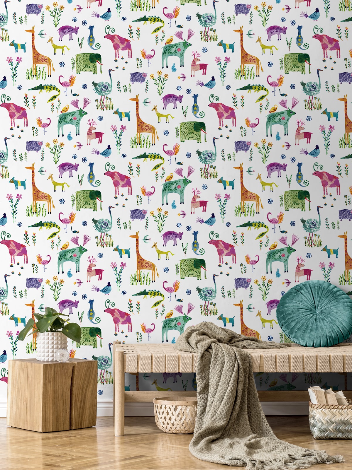 Animals Off-White by Harry & Grace Peel and Stick Whimsical Animal Print Peel & Stick Wallpaper – Harry & Grace HG12800